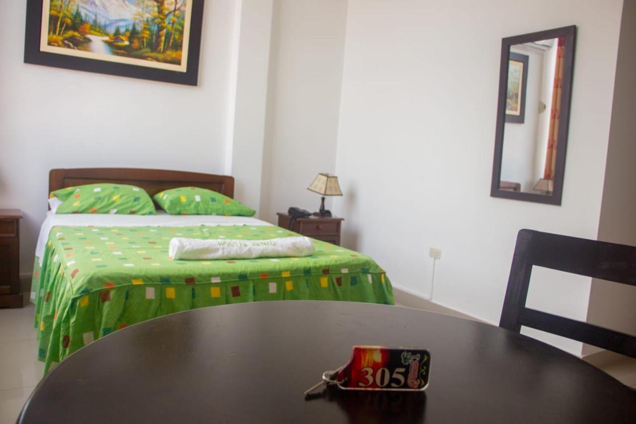 Hospedaje Renzo Tarapoto Dış mekan fotoğraf