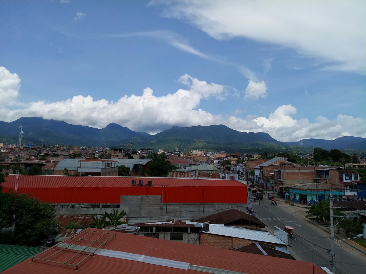 Hospedaje Renzo Tarapoto Dış mekan fotoğraf